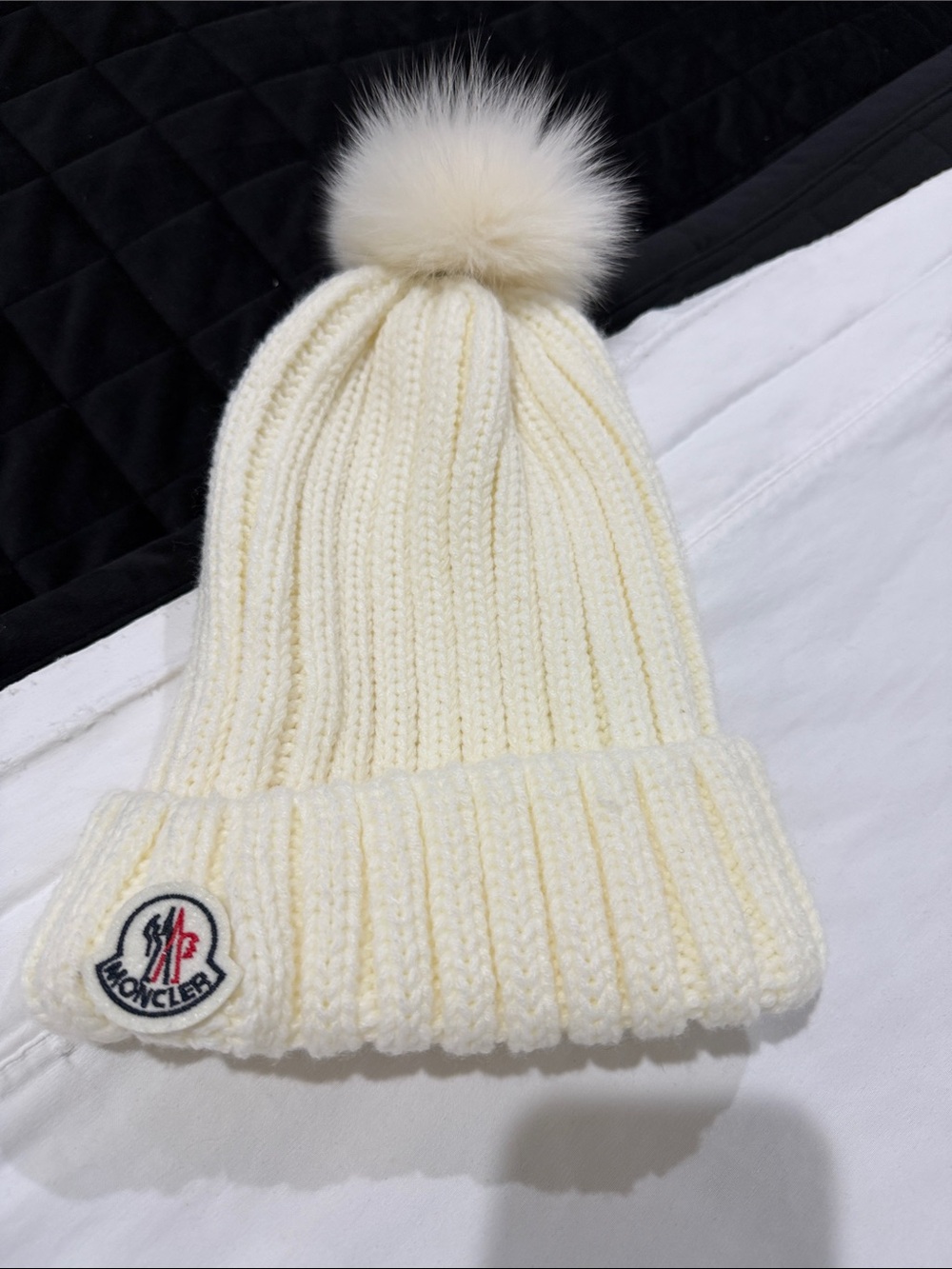Cream Knit Pom-Pom Beanie